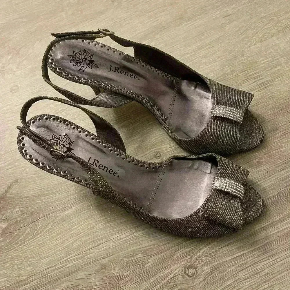 J.Renee Women's Dayna Slingback Pump 9.5